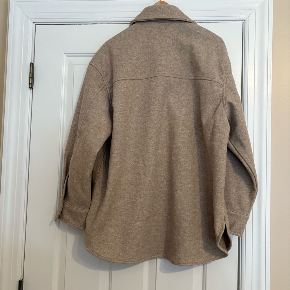 H&M Beige Oversized Jacket - Picture 3 of 8